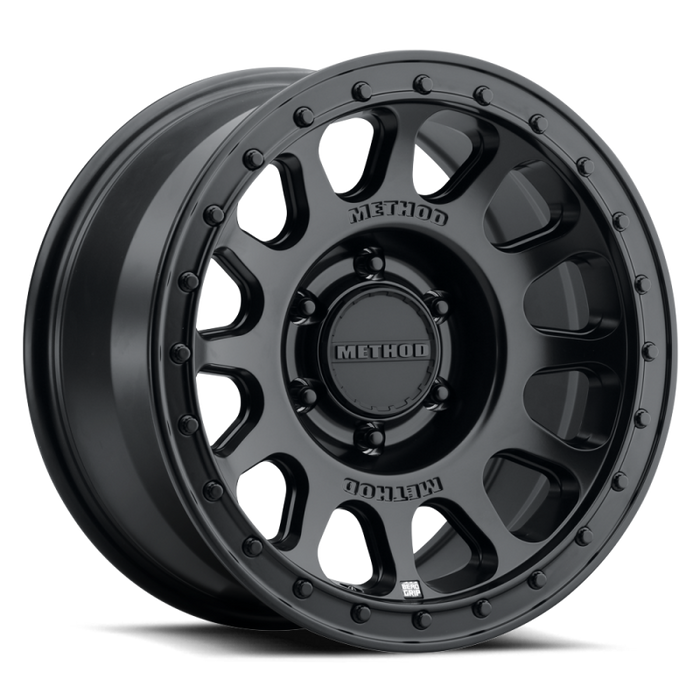 Method MR709 HD Bead Grip 18x 9in / ET12 / 6x5.5 BP / 106.25mm Bore - Black Wheel