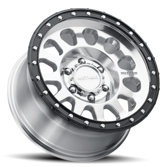 Method MR315 17x8.5 +25mm Offset 8x6.5 130.81mm CB Polished Wheel - Gloss Black Lip