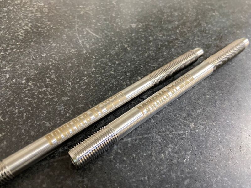 HKS HEAD STUDS KIT G16E-GTS