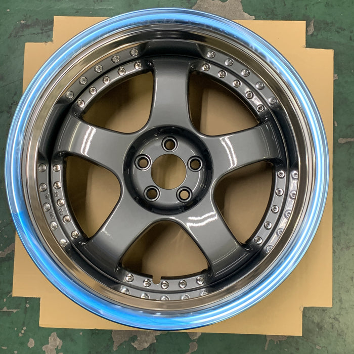 SSR Professor SP5 18x9.5 / +30 NR / 5x114.3 - Super Black Coat Wheel