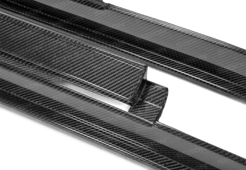 Seibon 12-17 Nissan GTR R35 SS-Style Carbon Fiber Side Skirts (Pair)