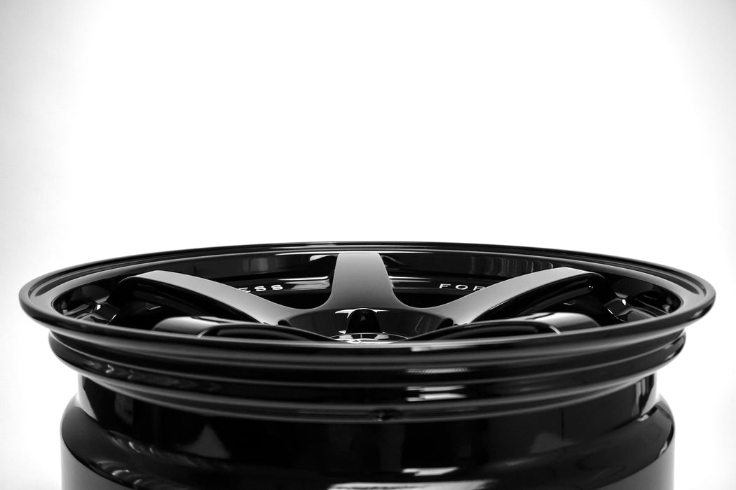 Endless Forged 18x9.5 +38 5x114 Glossy Black